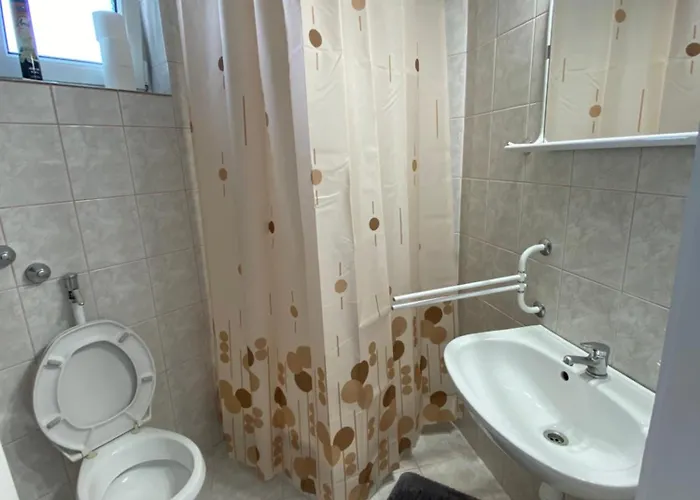 Karmen Apartmanhaz * Hévíz