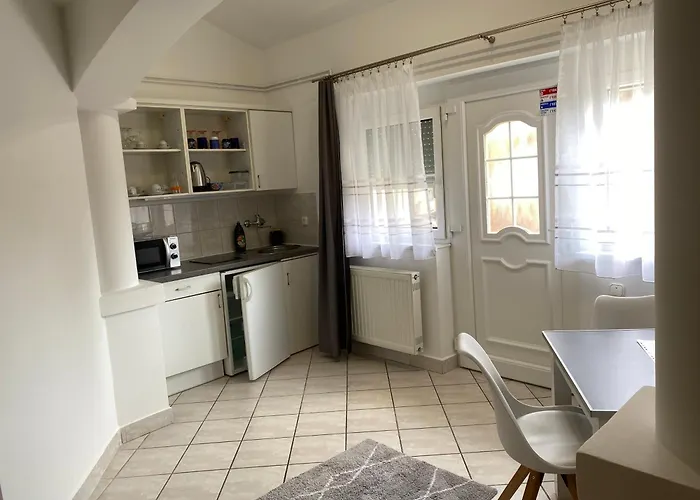 Lägenhet Karmen Apartmanhaz Hévíz